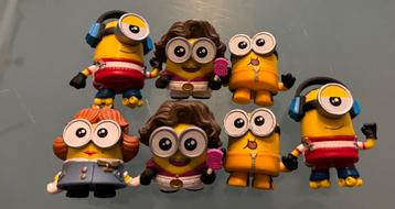 Minions 7x ( 4 verschillende ) beschikbaar voor biedingen