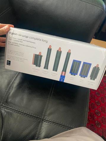 Dyson föhn airwrap 6 kopjes beschikbaar voor biedingen