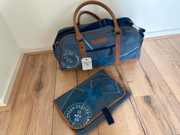 Stapelgoed Luiertas - Nieuw!, Kinderen en Baby's, Luiertassen, Nieuw, Schoudertas, Ophalen of Verzenden