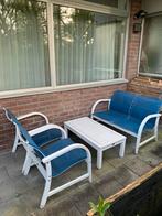 Tuinstoelen. Zitten erg goed. Niet zwaar, toch sterk., Zo goed als nieuw, Ophalen