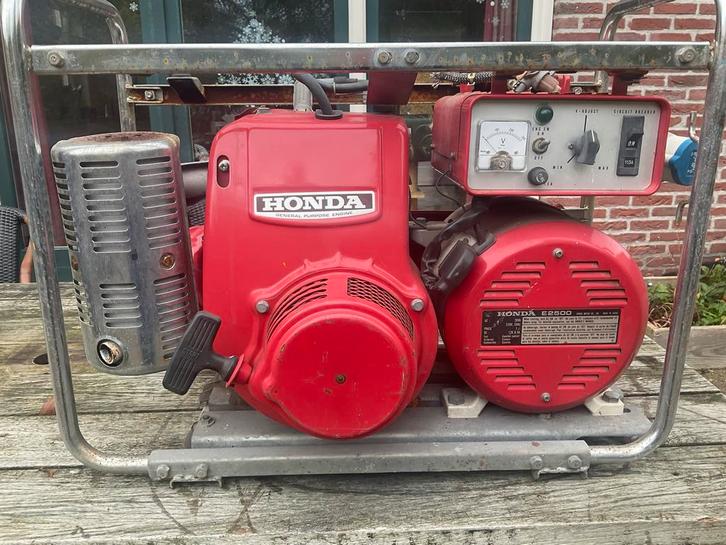 Honda E2500 aggregaat, Doe-het-zelf en Verbouw, Overige Doe-het-zelf en Verbouw, Gebruikt, Ophalen