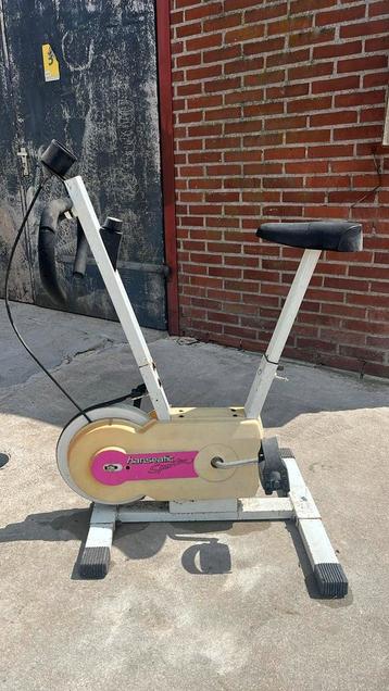 Hometrainer beschikbaar voor biedingen