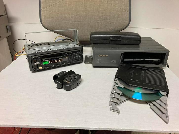 Panasonic  autoradio met cassettespeler en  cd wisselaar, Auto diversen, Autoradio's, Gebruikt, Ophalen of Verzenden