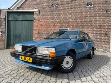 Volvo 740 GL AUTOMAAT 1986 | AIRCO! | STANDKACHEL | LAGE KM!