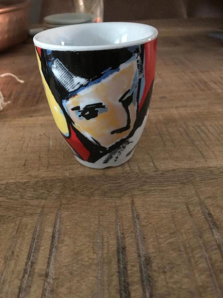 Herman Brood kopje, Huis en Inrichting, Keuken | Servies, Gebruikt, Kop(pen) en/of Schotel(s), Overige stijlen, Porselein, Ophalen of Verzenden