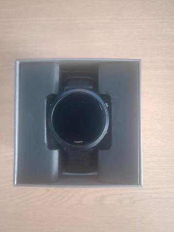 Garmin Forerunner 945 met GPS in uitstekende staat beschikbaar voor biedingen