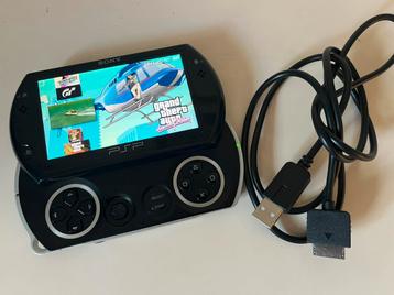 PSP Go | Zwart | incl laad-/datakabel | 13 games beschikbaar voor biedingen