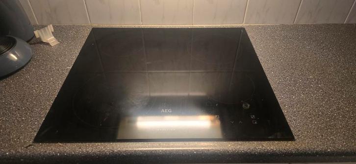 AEG KIM64A0DCB Inductie Kookplaat - Zo Goed Als Nieuw, Witgoed en Apparatuur, Kookplaten, Zo goed als nieuw, Inbouw, Inductie