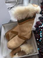Vintage bont laarzen, Kleding | Dames, Schoenen, Hoge laarzen, Beige, Ophalen of Verzenden, Zo goed als nieuw
