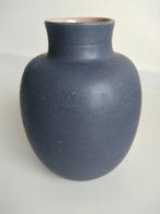 Mobach blauwgrijs vaasje ca 15 cm hoog, Antiek en Kunst, Ophalen
