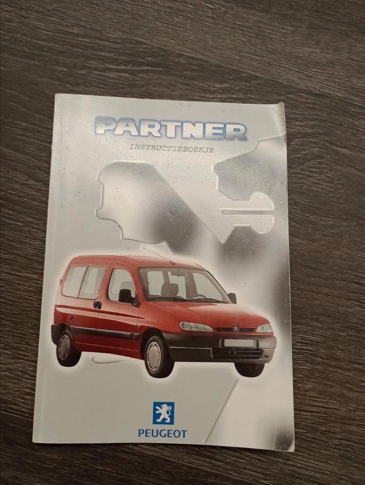 Instructieboekje Peugeot partner, Auto diversen, Handleidingen en Instructieboekjes, Ophalen of Verzenden