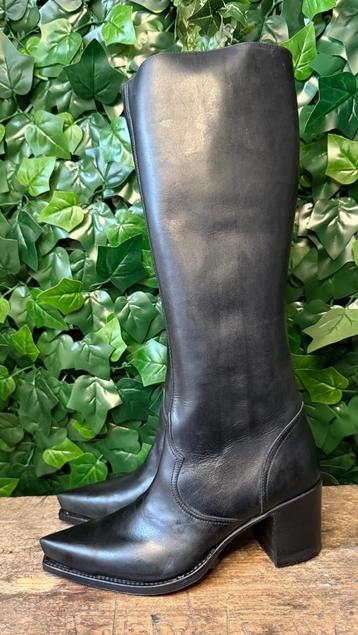 fantastische hoge laarzen van Sendra maat 40 beschikbaar voor biedingen