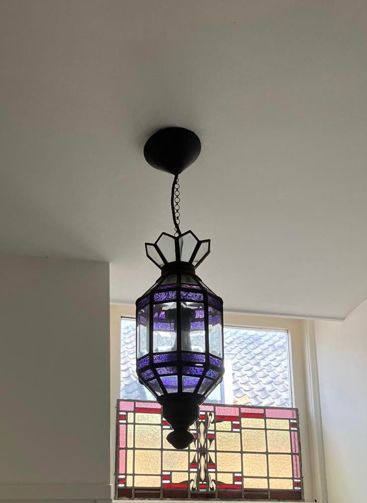 Marokkaanse hanglamp met glas in lood, 40 cm lang, 18 cm dia, Huis en Inrichting, Lampen | Hanglampen, Ophalen of Verzenden, Zo goed als nieuw