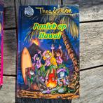 Thea Stilton - Paniek op Hawai, Thea Stilton, Fictie algemeen, Ophalen of Verzenden, Zo goed als nieuw