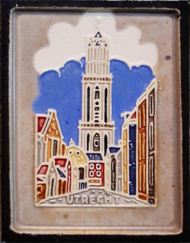 GEZOCHT deze Westraven Utrecht Stad tegel met Domtoren / Dom, Antiek en Kunst, Antiek | Wandborden en Tegels, Ophalen of Verzenden