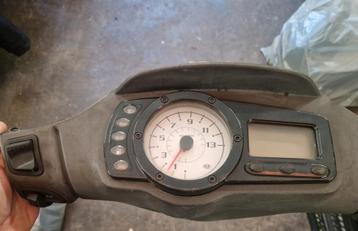 Piaggio NRG Power Stuurkap met Teller & Schakelaars beschikbaar voor biedingen