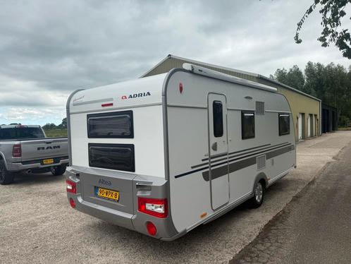Adria Altea 542 PK Stapelbed 6P MOVER AIRCO Luifel 20950,- !, Caravans en Kamperen, Caravans, Bedrijf, tot en met 6, 1000 - 1250 kg