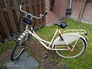 Oude Witte Oma's Fiets 28in beschikbaar voor biedingen