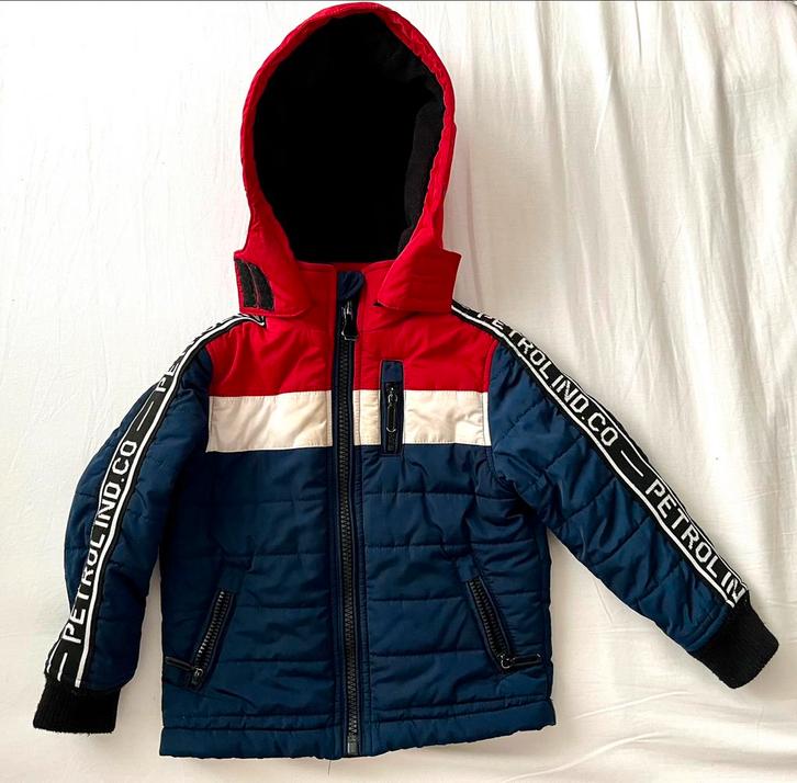 Dikke donkerblauwe winterjas van Petrol Industries, Kinderen en Baby's, Kinderkleding | Maat 104, Zo goed als nieuw, Jongen, Jas