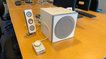 Ligitech Z4 speakers. PC speakers. 2.1 systeem beschikbaar voor biedingen