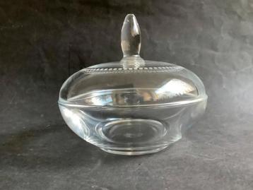 kristallen bonbonnières Royal Stafford pearl van Siebel  beschikbaar voor biedingen