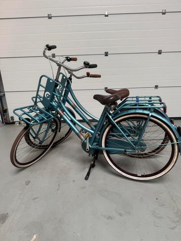 2x cortina u4 28 inch in mooie matt dark turquoise beschikbaar voor biedingen