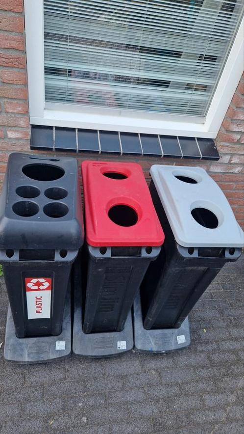 Rubbermaid Container Slim Jim  60L, Huis en Inrichting, Woonaccessoires | Prullenbakken, Zo goed als nieuw, 40 liter of meer, Ophalen