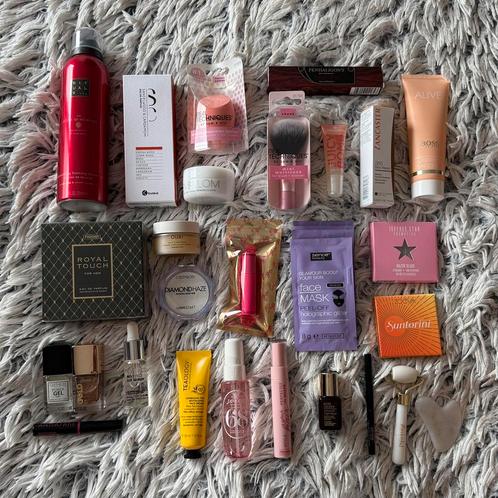 Beauty advent calendar, Sieraden, Tassen en Uiterlijk, Uiterlijk | Cosmetica en Make-up, Nieuw, Gehele gezicht, Ophalen