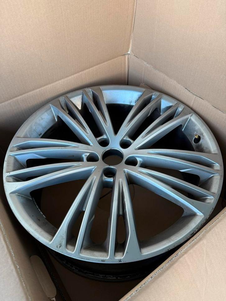 Audi A7 20 inch OEM velgenset (4k8601025f), Auto-onderdelen, Carrosserie en Plaatwerk, Gebruikt, Ophalen