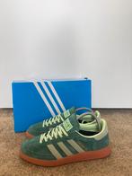 Adidas Spezials ~ nieuw ~ incl doos & shoeshields, Nieuw, Ophalen of Verzenden, Sneakers of Gympen, Groen