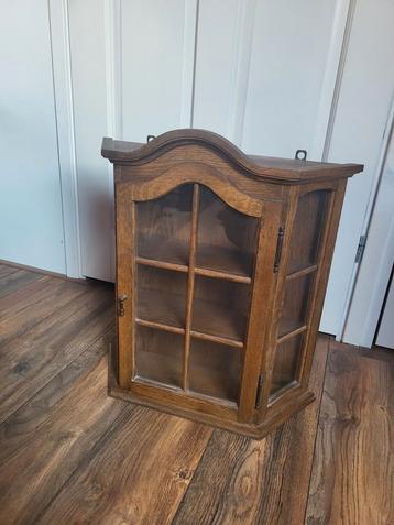 Mooi pronk kastje - Mini rariteitenkabinet  beschikbaar voor biedingen