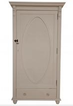 Geweldig leuke houten kast met mooie details grijs beige, Huis en Inrichting, Kasten | Overige, Ophalen, Gebruikt