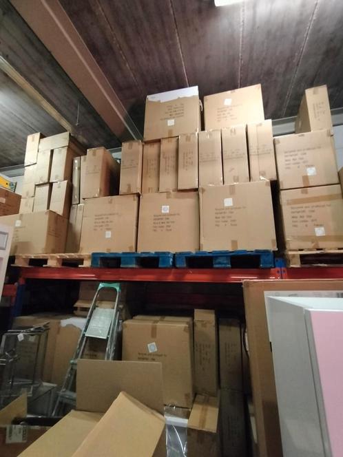 VERSCHILLENDE PARTIJEN KLOKKEN/SPIEGELS, Huis en Inrichting, Woonaccessoires | Overige, Nieuw, Ophalen