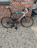 Duratec racefiets/ koersfiets met onderdelen shimano ultraga, Fietsen en Brommers, Fietsen | Racefietsen, 28 inch, Gebruikt, Heren