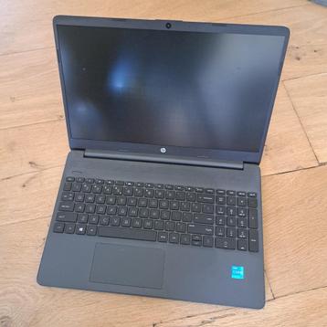 laptop HP 15s-fq2940nd 4 GB met i3 processor