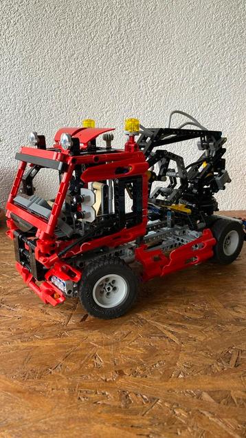 Lego technic 8436 truck