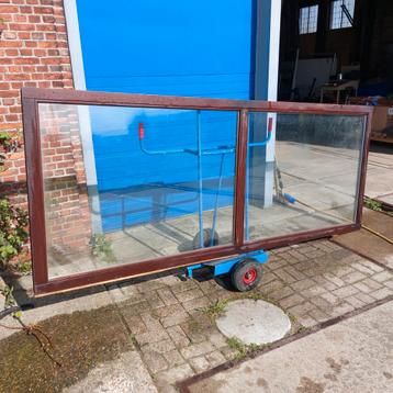 Kunstof kozijn kozijnen met dubbel glas  beschikbaar voor biedingen
