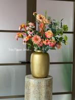 Zijden boeket Vivian Nieuw, Binnen, Triesflowerartist@outlook.com, Verzenden, Nieuw