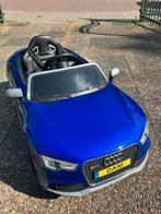 Kobalt blauwe Audi, Kinderen en Baby's, Speelgoed | Buiten | Accuvoertuigen, Ophalen, Gebruikt