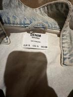 Spijkerjas van Bershka, Ophalen of Verzenden, Zo goed als nieuw, Blauw