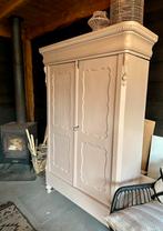 Zachtroze / beige Biedermeier kast vintage slaapkamerkast, Ophalen