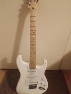 Squier by Fender Sonic  Wit, Muziek en Instrumenten, Ophalen, Zo goed als nieuw, Solid body, Fender