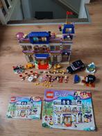 lego friends 41101 grand hotel, Kinderen en Baby's, Speelgoed | Duplo en Lego, Ophalen of Verzenden, Zo goed als nieuw