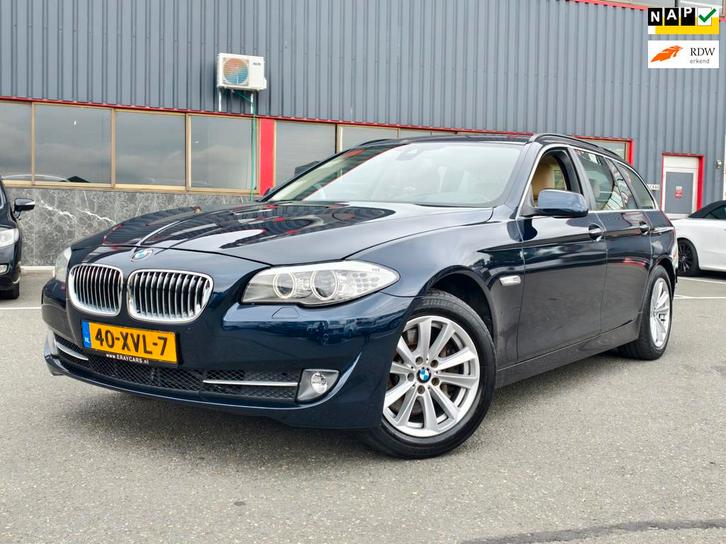 BMW 5-serie Touring 528xi High Executive // LEDER / XENON /, Auto's, BMW, Bedrijf, Te koop, 5-Serie, 4x4, ABS, Adaptive Cruise Control