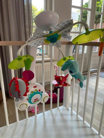 Muziekmobiel Tiny love beschikbaar voor biedingen