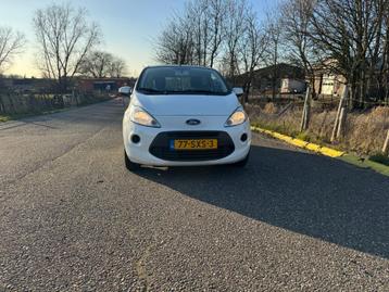 Ford Ka 1.2 69pk 2012 Wit beschikbaar voor biedingen