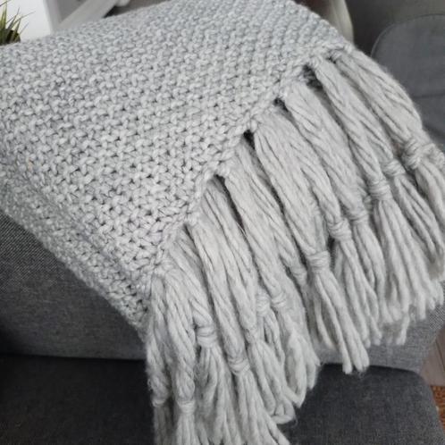 Nieuw 🌿 HM Home gebreide plaid, deken 🌿 wolmix, Huis en Inrichting, Woonaccessoires | Plaids en Woondekens, Nieuw, Ophalen of Verzenden
