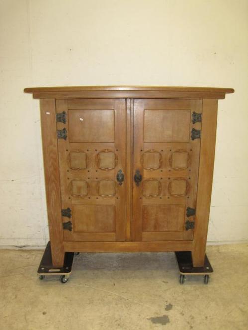Vintage jaren 60 eiken voorraadkast, Huis en Inrichting, Kasten | Overige, Gebruikt