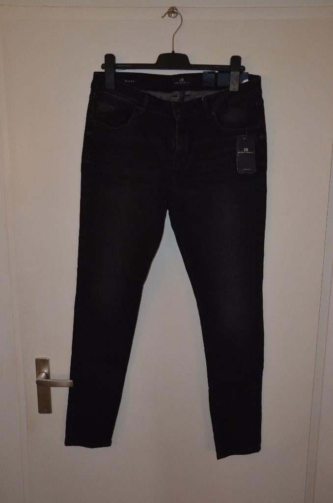 mooie nieuwe zwarte jeans LTB Daisy maat 32x32, Zwart, Nieuw, Ophalen of Verzenden, LTB