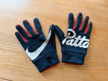 Nike x Patta NSW Gloves/Handschoenen L/XL Dark Obsidian beschikbaar voor biedingen